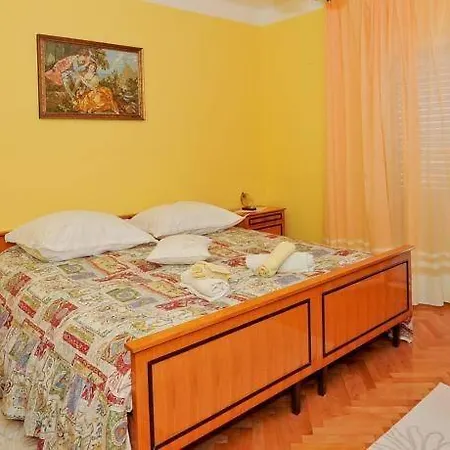 In With Sea View, Terrace, Air Conditioning, Wi-fi * Kali