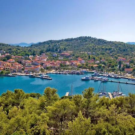 In With Sea View, Terrace, Air Conditioning, Wi-fi