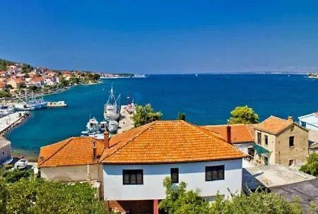 In With Sea View, Terrace, Air Conditioning, Wi-fi Kali